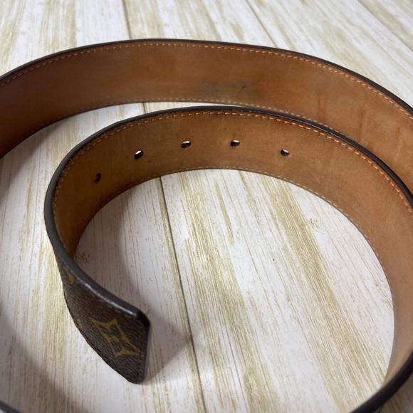 LOUIS VUITTON LV MONOGRAM BELT - Picture 6 of 7